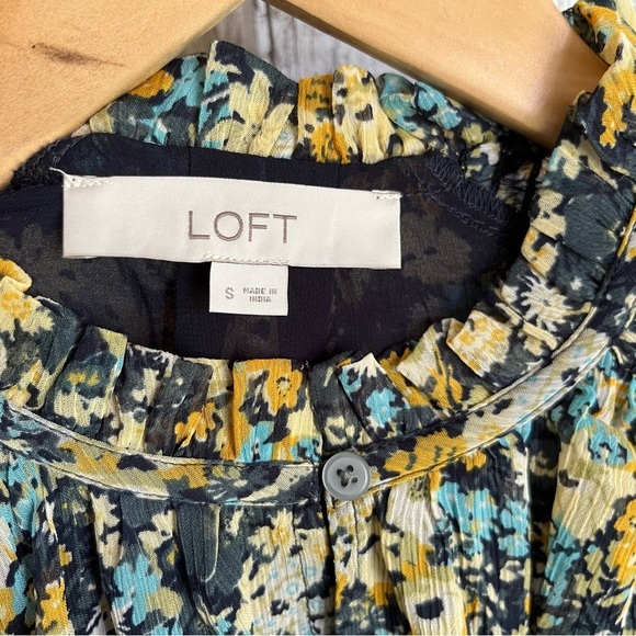 Loft Floral Smocked Blouse - Picture 6 of 6